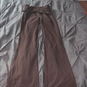 Lucy flare yoga pants